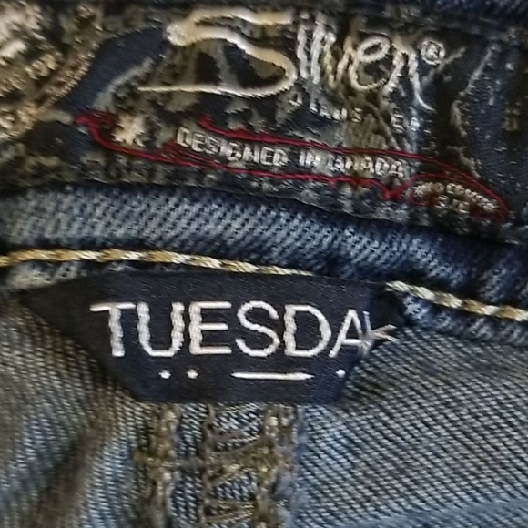 Silver Jeans Tuesday Low Capri Sz 27 - Picture 5 of 9